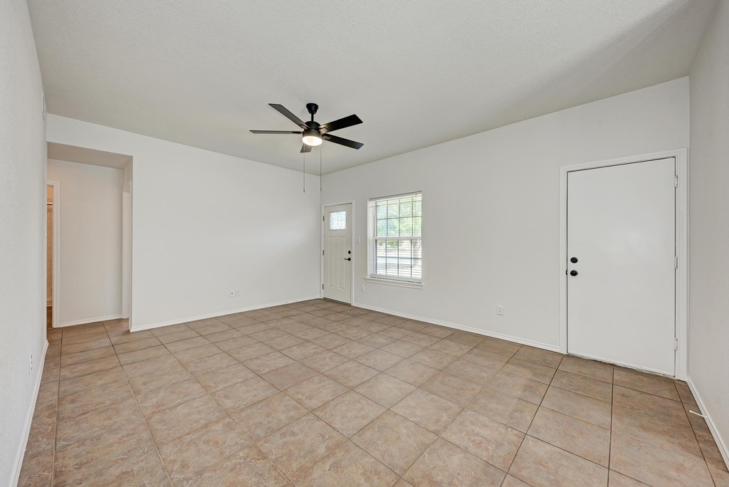 407 Bent Wood Dr - Photo 9