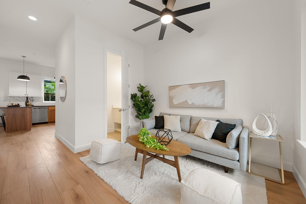 1504 Collier St - Photo 25