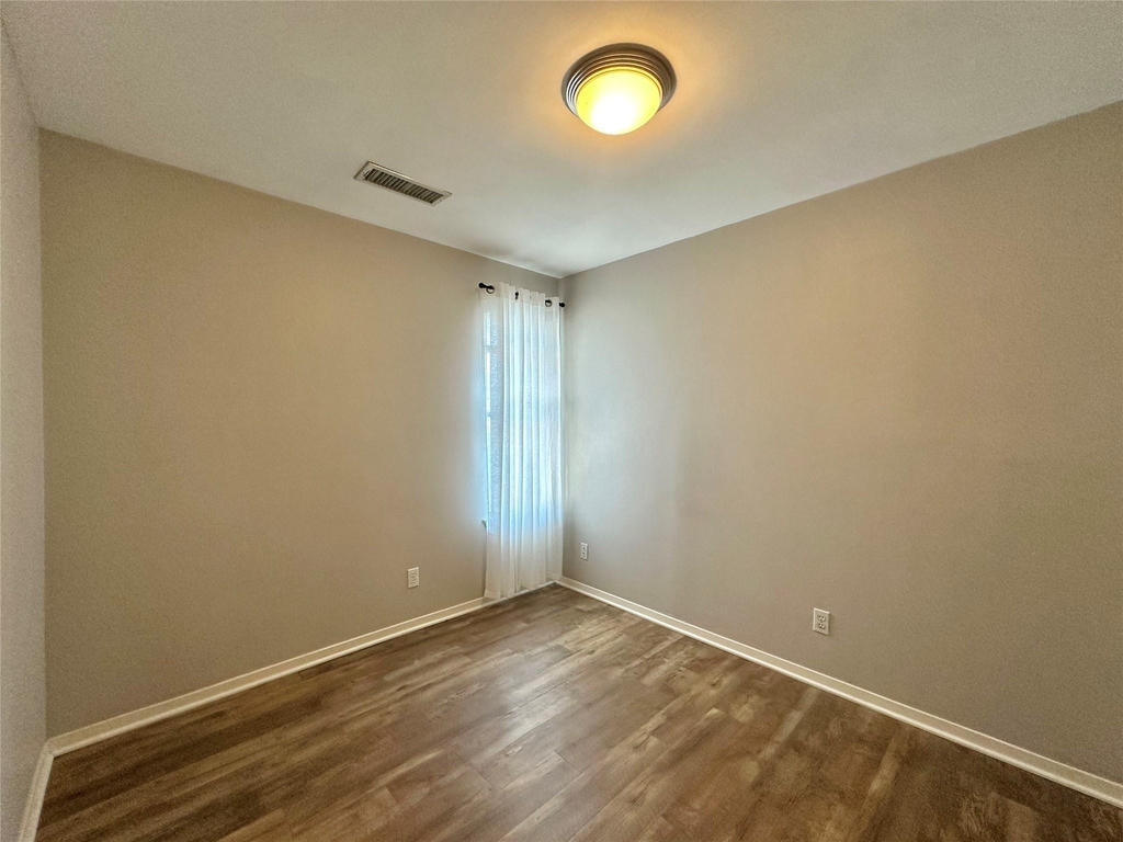 4411 Guadalupe St - Photo 8