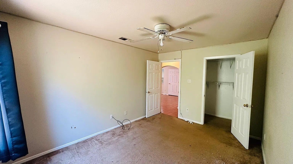 2222 Katy Ln - Photo 6