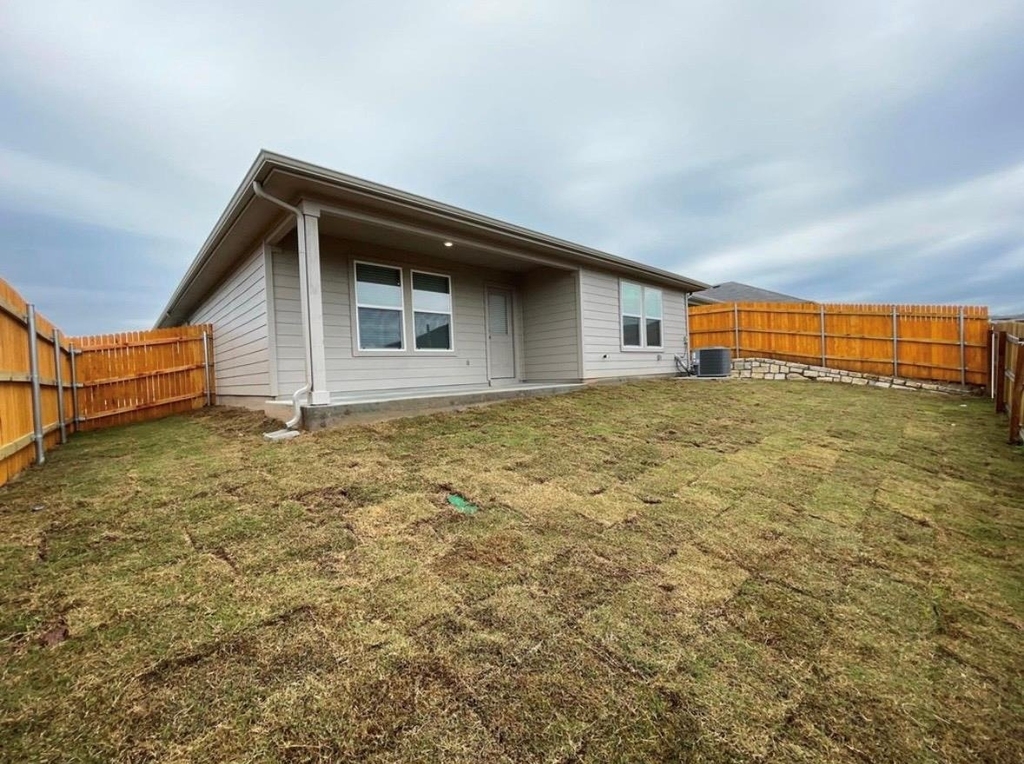 5805 Xene Dr - Photo 19