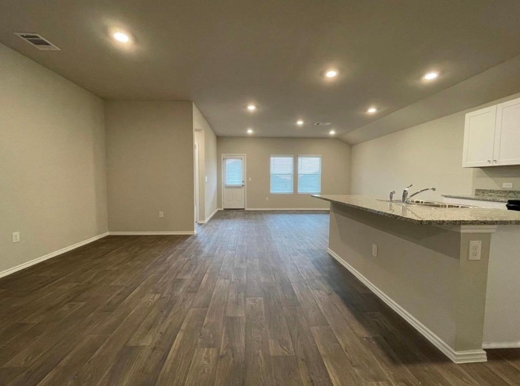 5805 Xene Dr - Photo 5