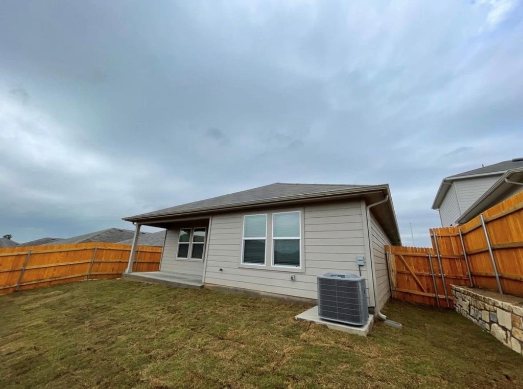 5805 Xene Dr - Photo 18
