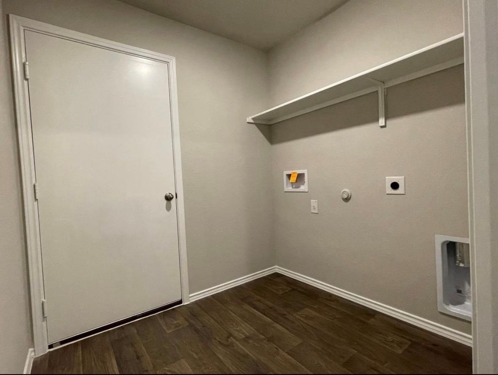 5805 Xene Dr - Photo 17