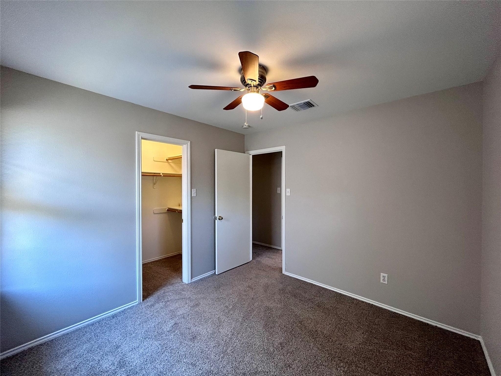 9701 Nightjar Dr - Photo 13