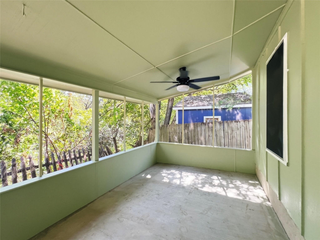 5201 Hedgewood Dr - Photo 17
