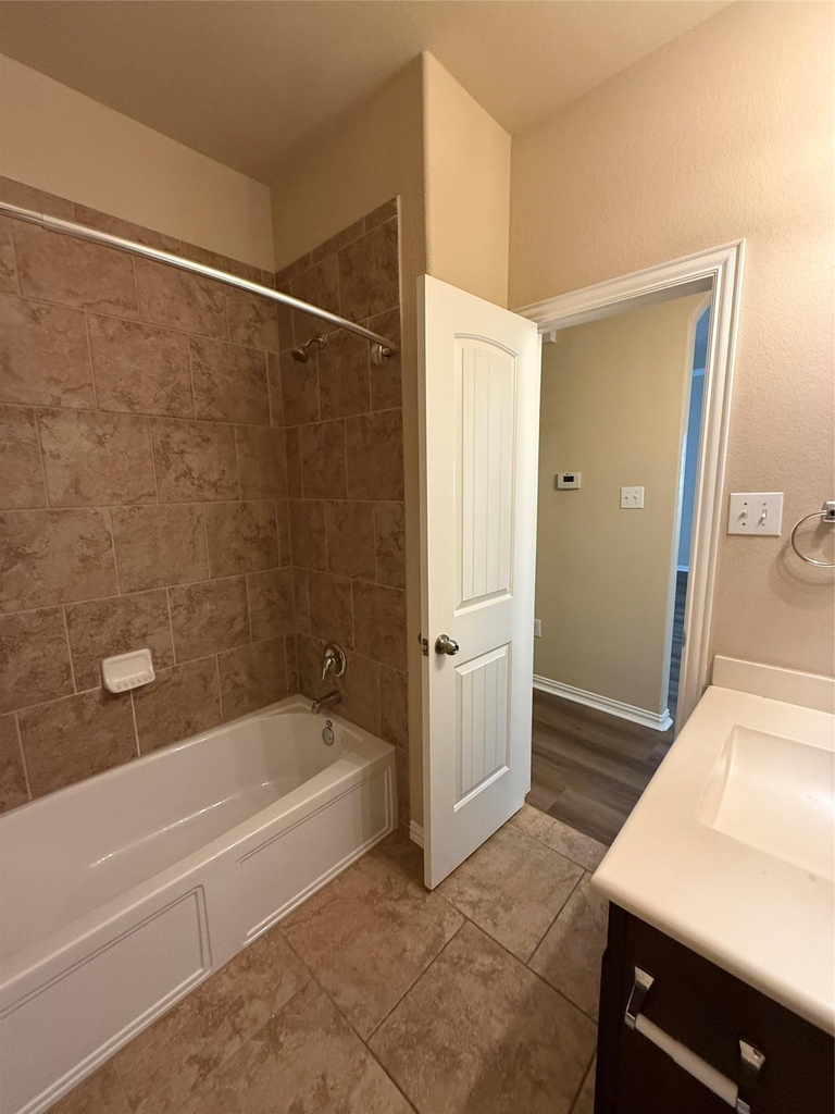 2204 Tranquility Ln - Photo 14