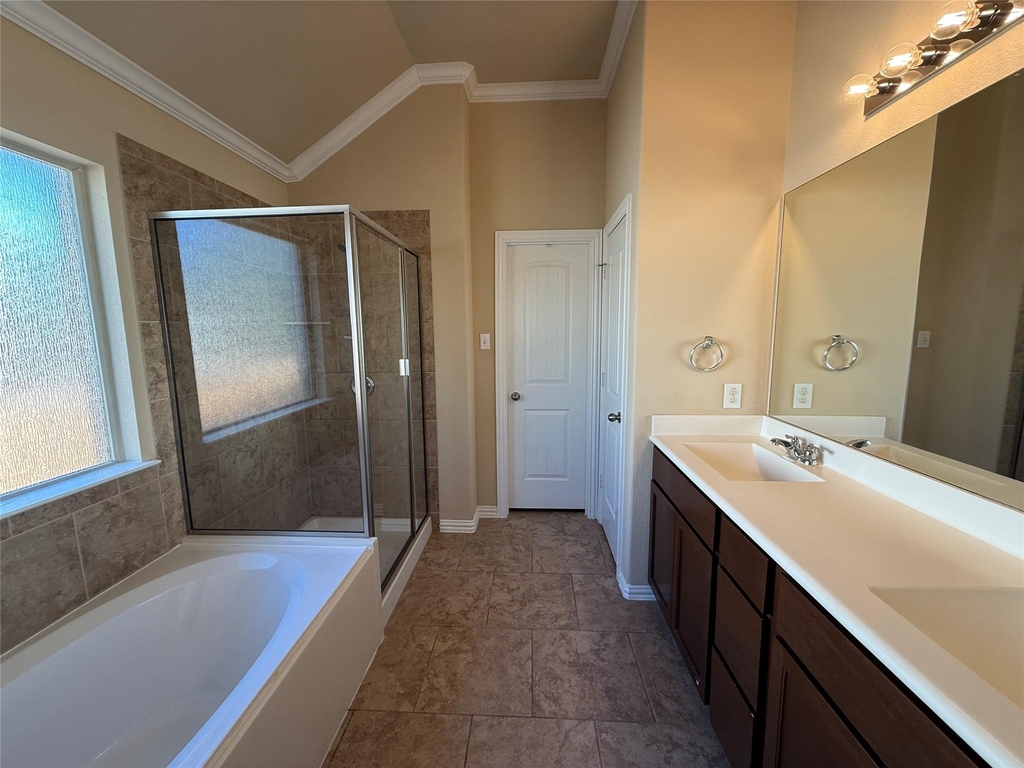 2204 Tranquility Ln - Photo 8