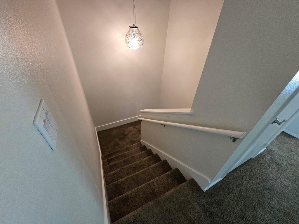 500 E Riverside Dr - Photo 14