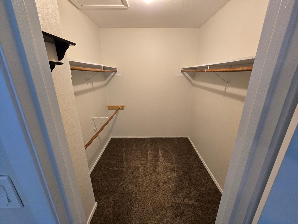500 E Riverside Dr - Photo 9