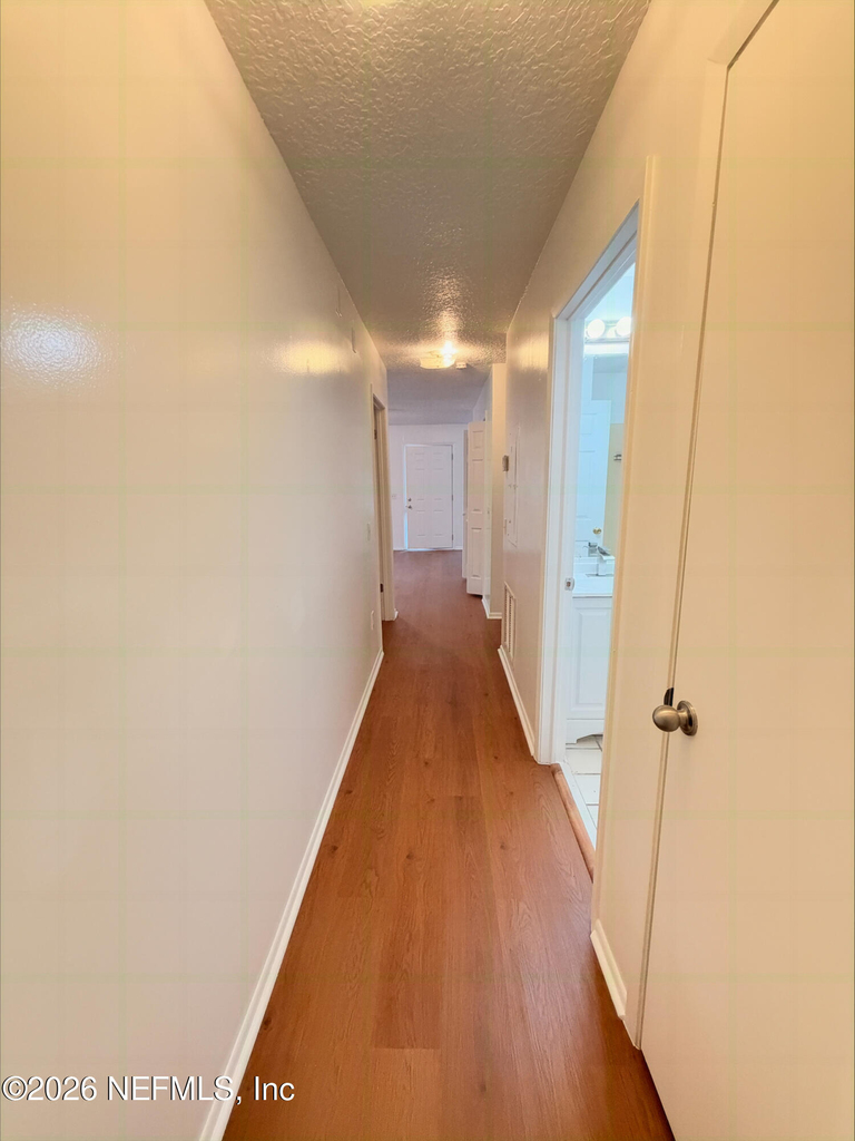 242 S Holmes Boulevard - Photo 8