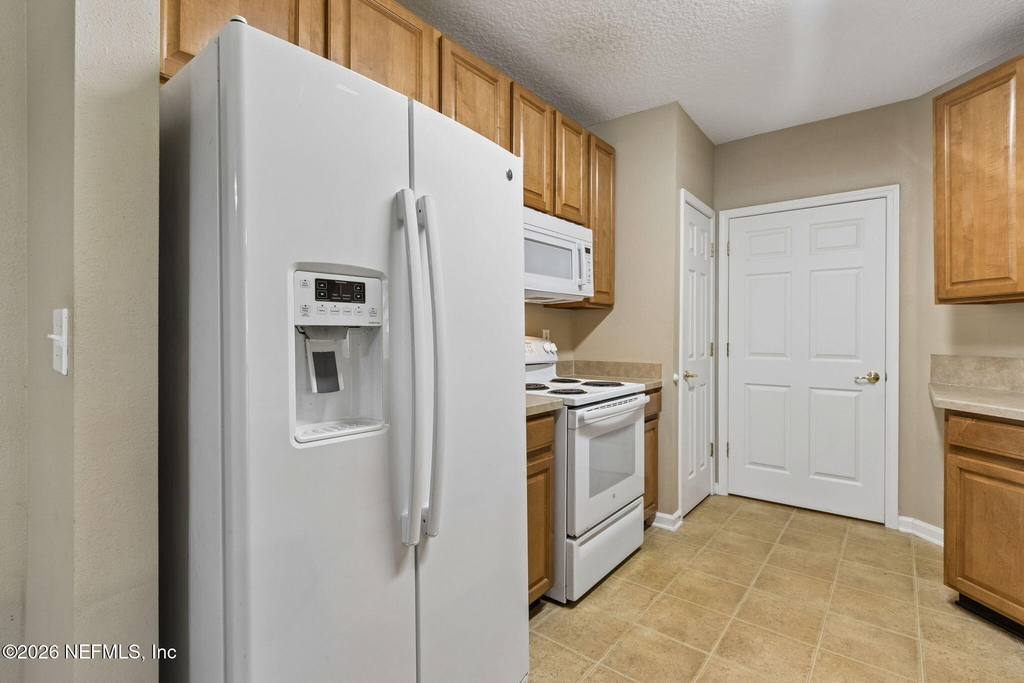 785 Oakleaf Plantation Parkway - Photo 10