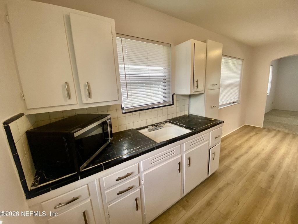 1562 Dancy Street - Photo 6