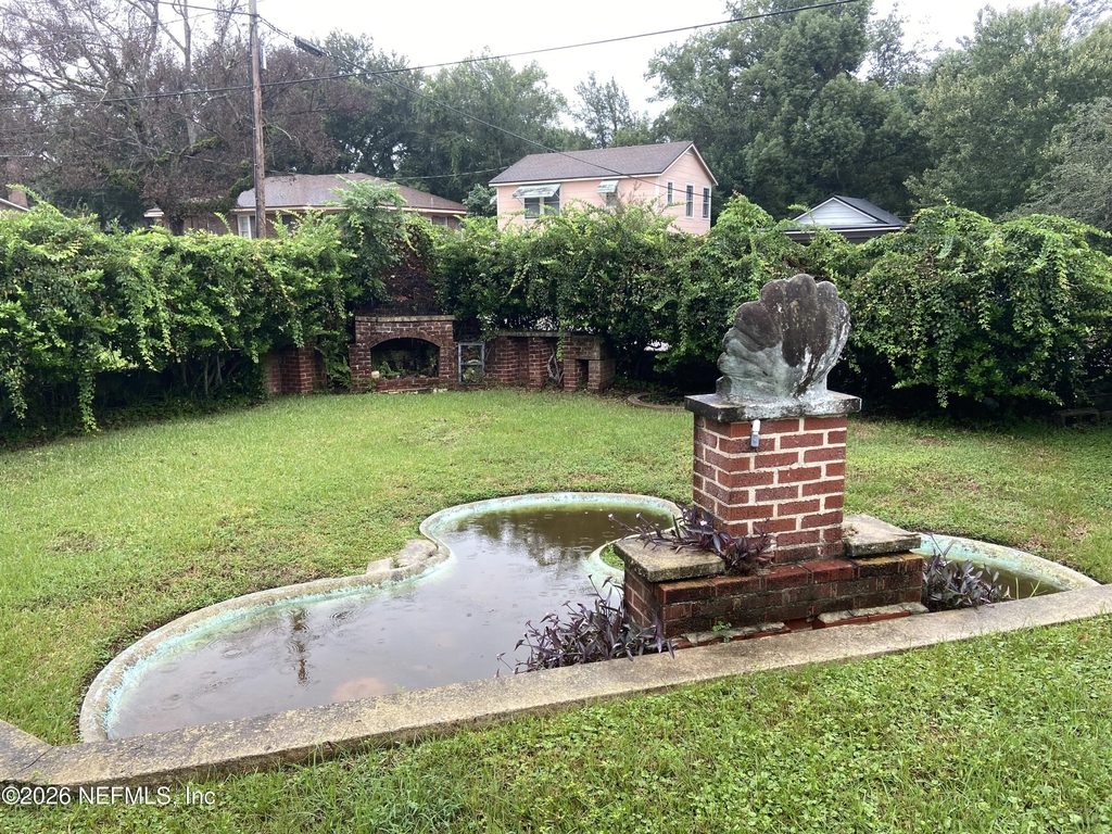 1562 Dancy Street - Photo 2