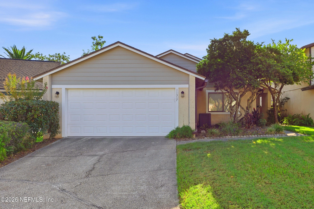 11317 Conch Court - Photo 0