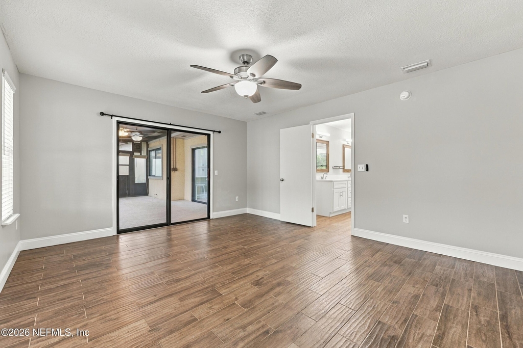 11317 Conch Court - Photo 10