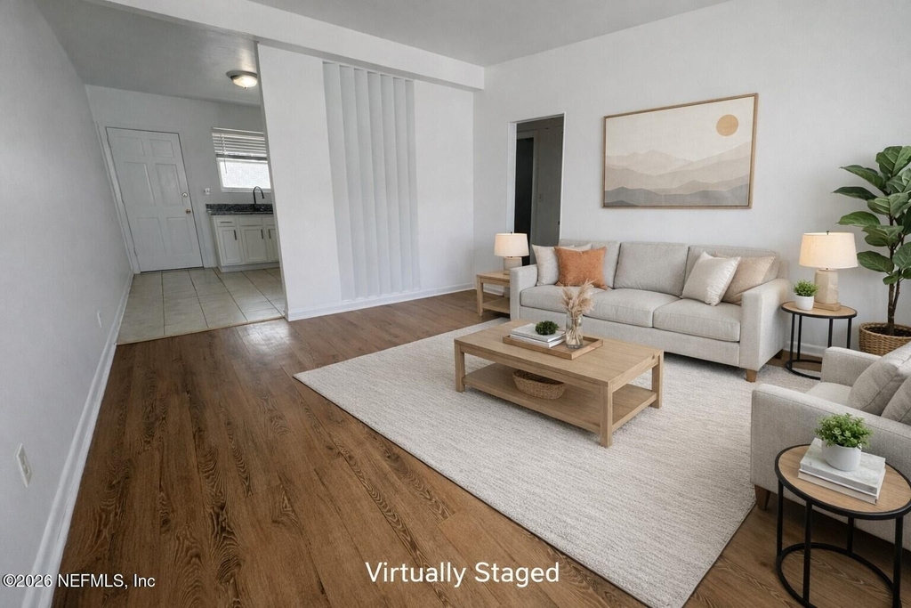 2977 Collier Avenue - Photo 3