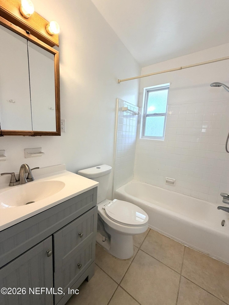 2977 Collier Avenue - Photo 6