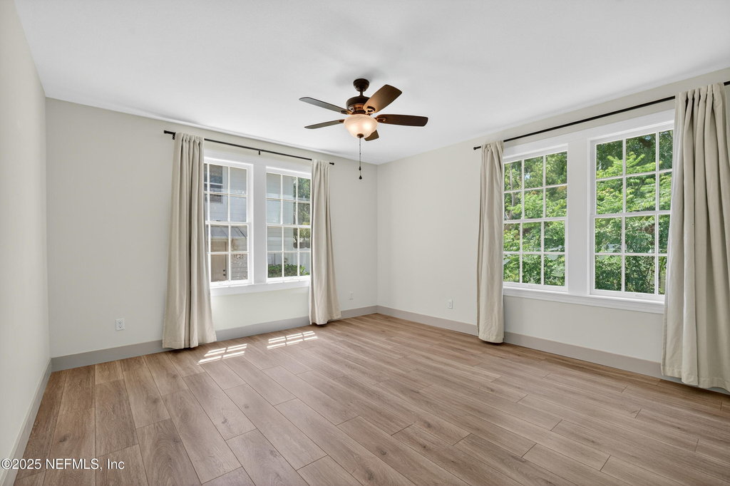 1519 Belmonte Avenue - Photo 22