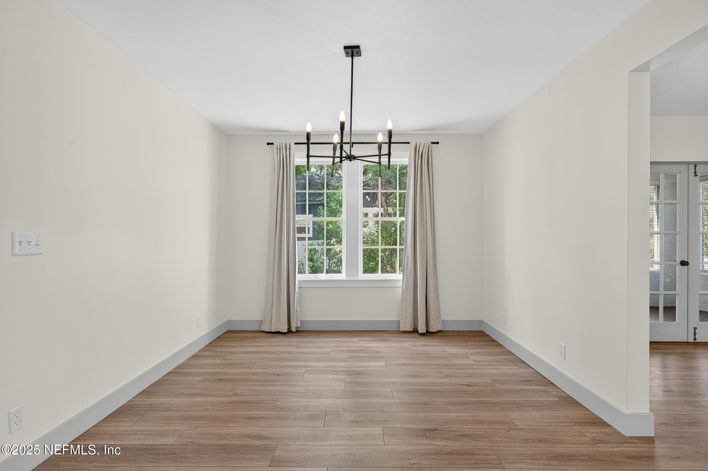 1519 Belmonte Avenue - Photo 10