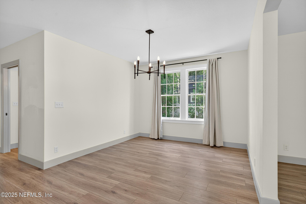 1519 Belmonte Avenue - Photo 12
