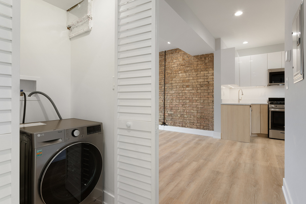 1550 W Juneway Terrace - Photo 6