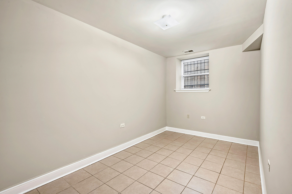 4851 S Prairie Avenue - Photo 4