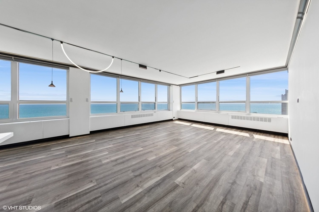 4800 S Chicago Beach Drive - Photo 4