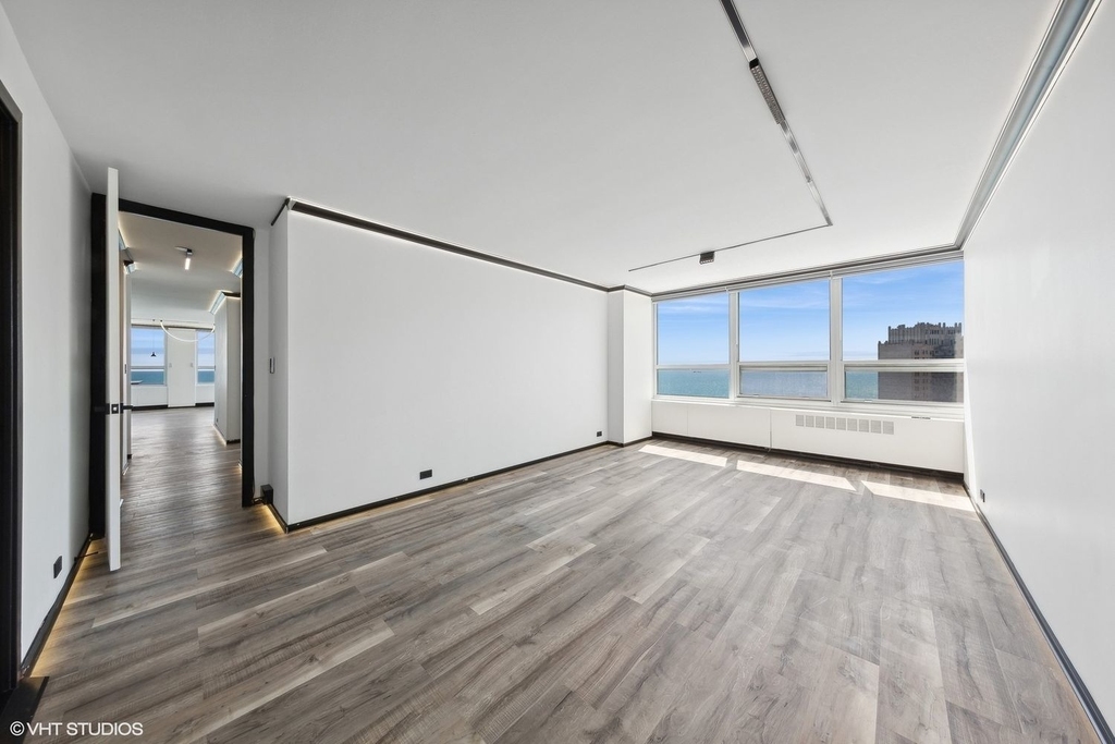 4800 S Chicago Beach Drive - Photo 11