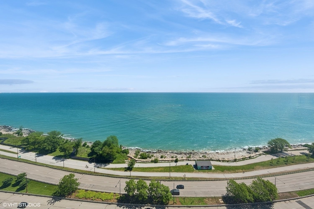 4800 S Chicago Beach Drive - Photo 10