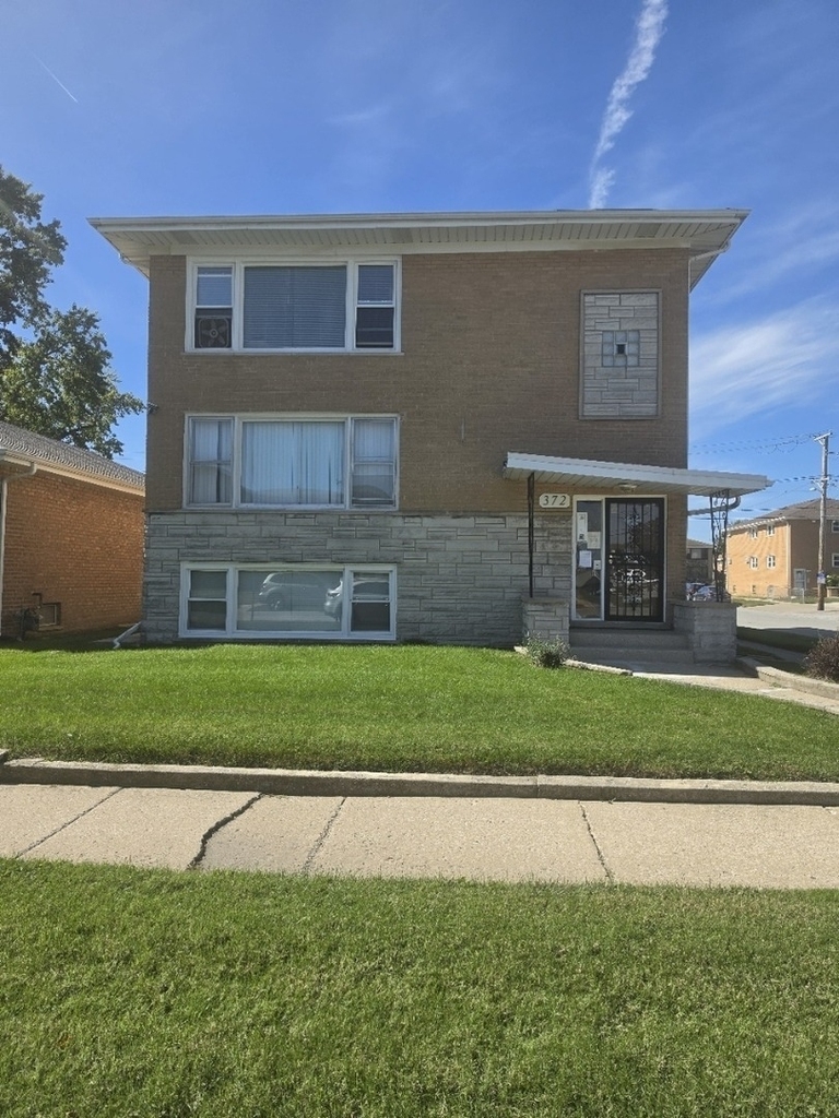 372 Yates Avenue - Photo 0