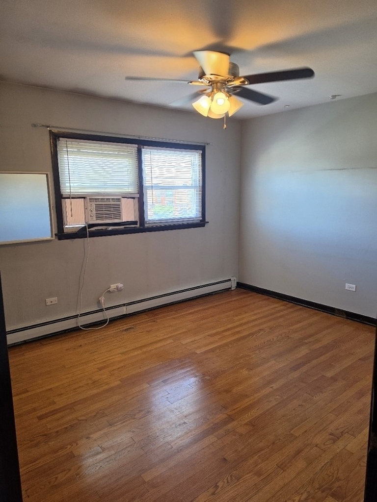 372 Yates Avenue - Photo 4