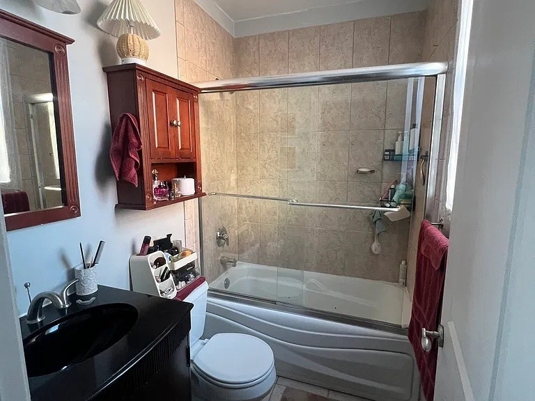 5726 N Mozart Street - Photo 9