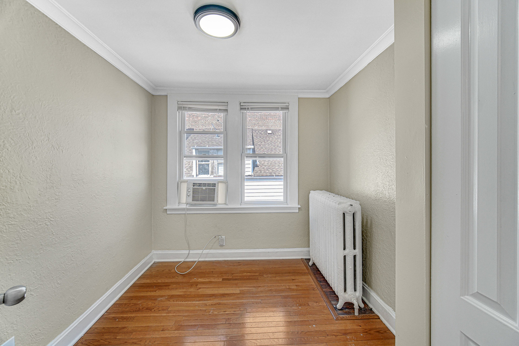 4824 W Byron Street - Photo 8