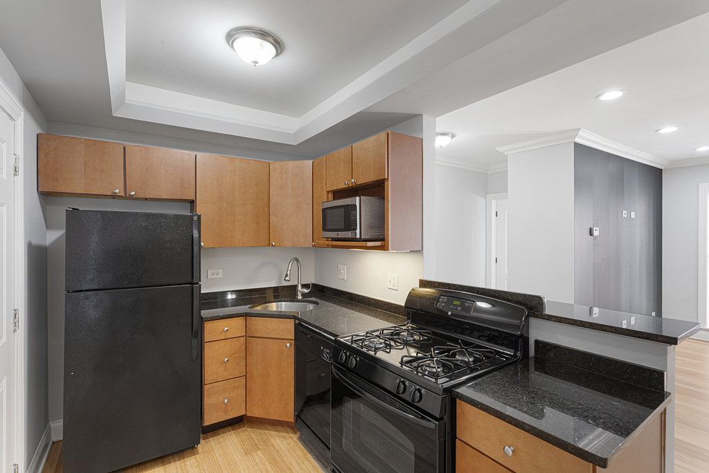 7730 N Ashland Avenue - Photo 7