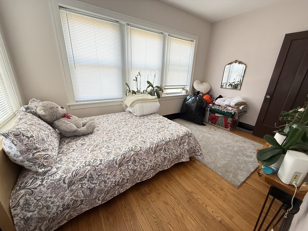 4950 N Albany Avenue - Photo 18