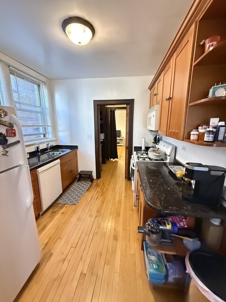 4950 N Albany Avenue - Photo 16