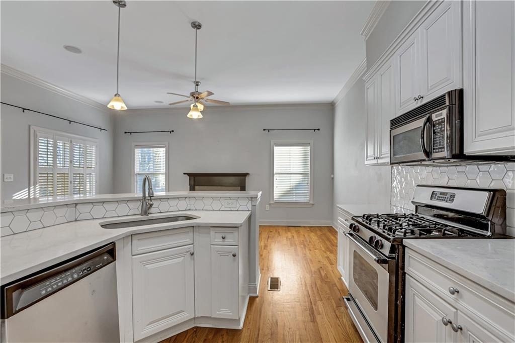 225 Carlyle Park Drive Ne - Photo 9