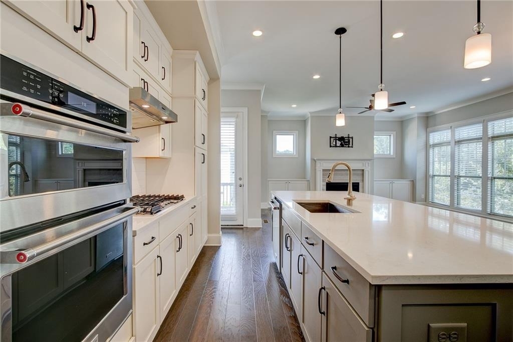 640 Hanlon Way - Photo 14