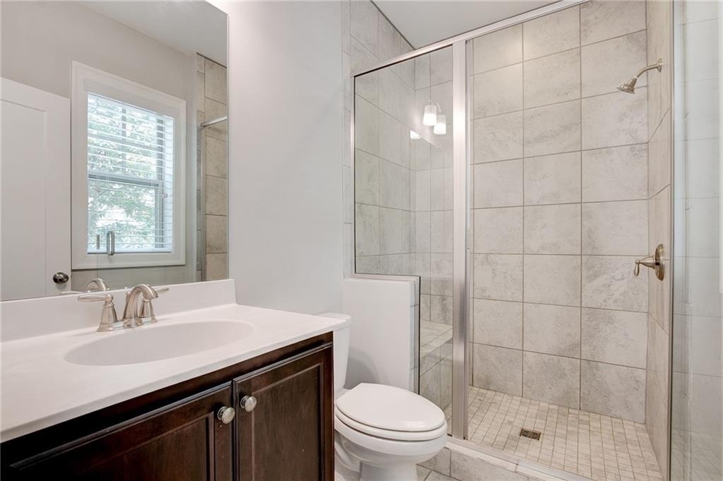 640 Hanlon Way - Photo 8