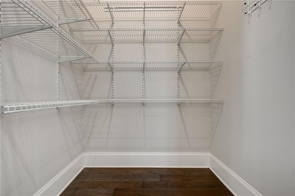 640 Hanlon Way - Photo 18