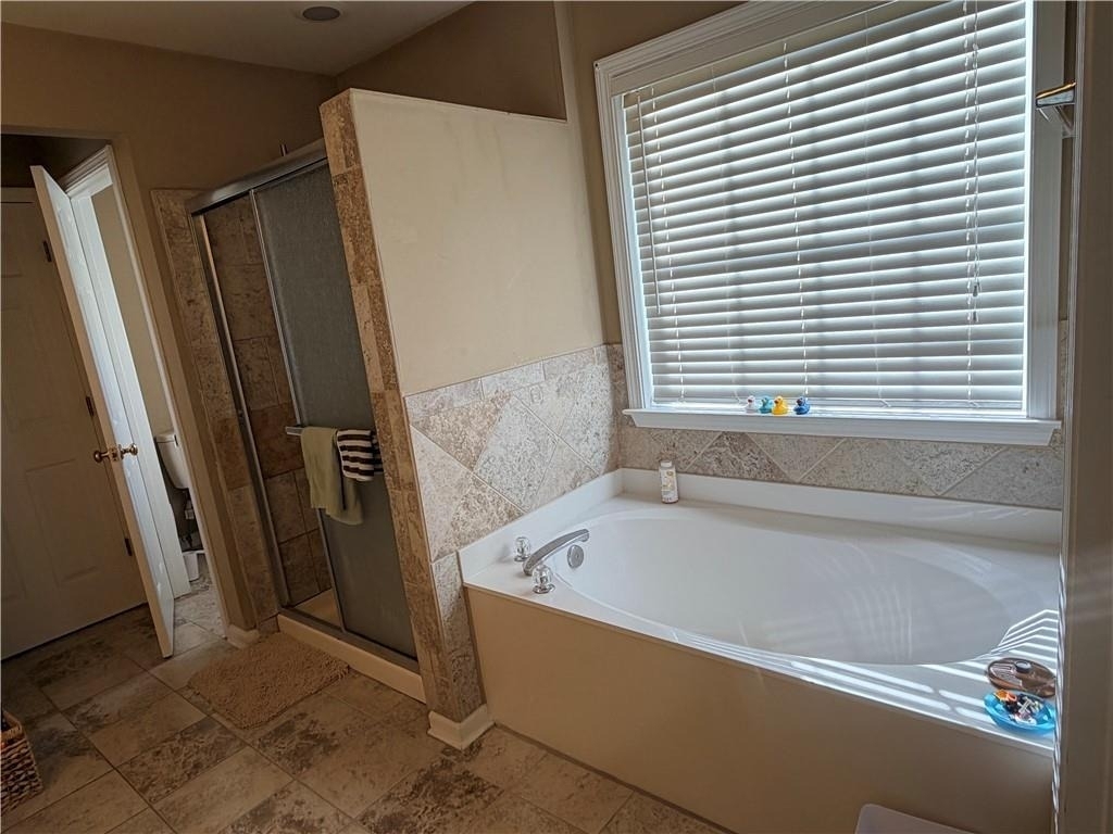 609 Glen Creek Way - Photo 18