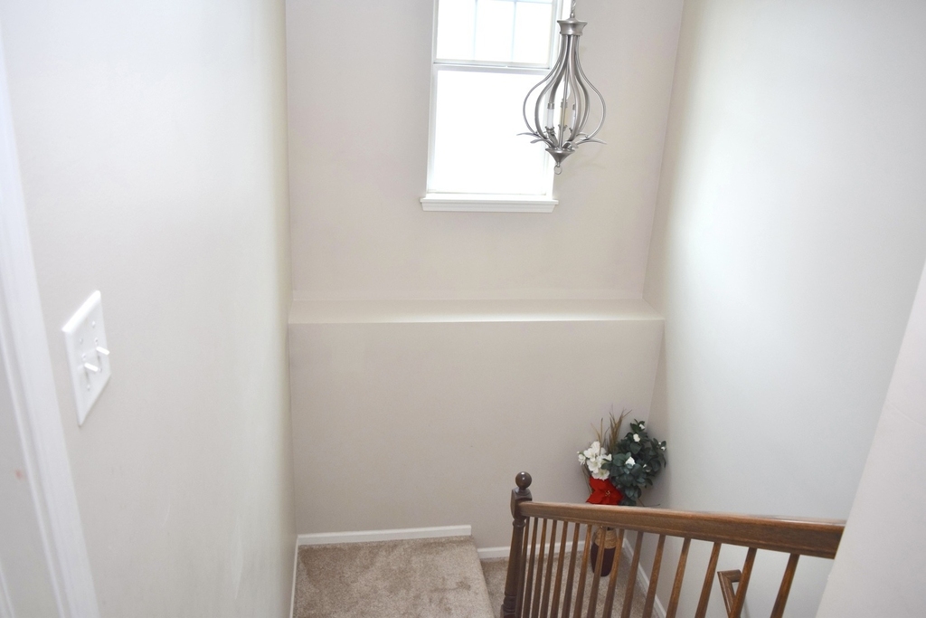 1260 Evergreen Avenue - Photo 12