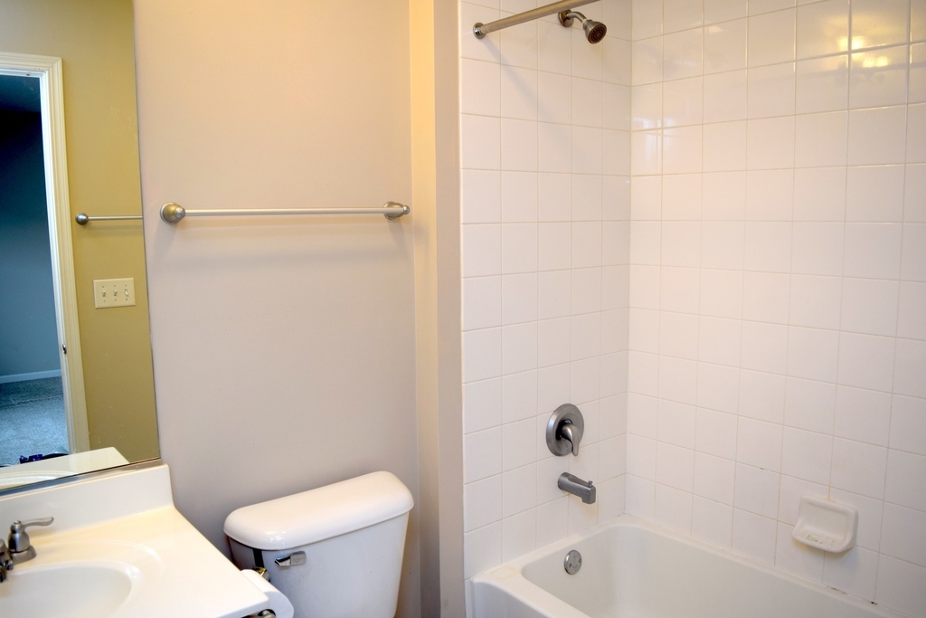 1260 Evergreen Avenue - Photo 20