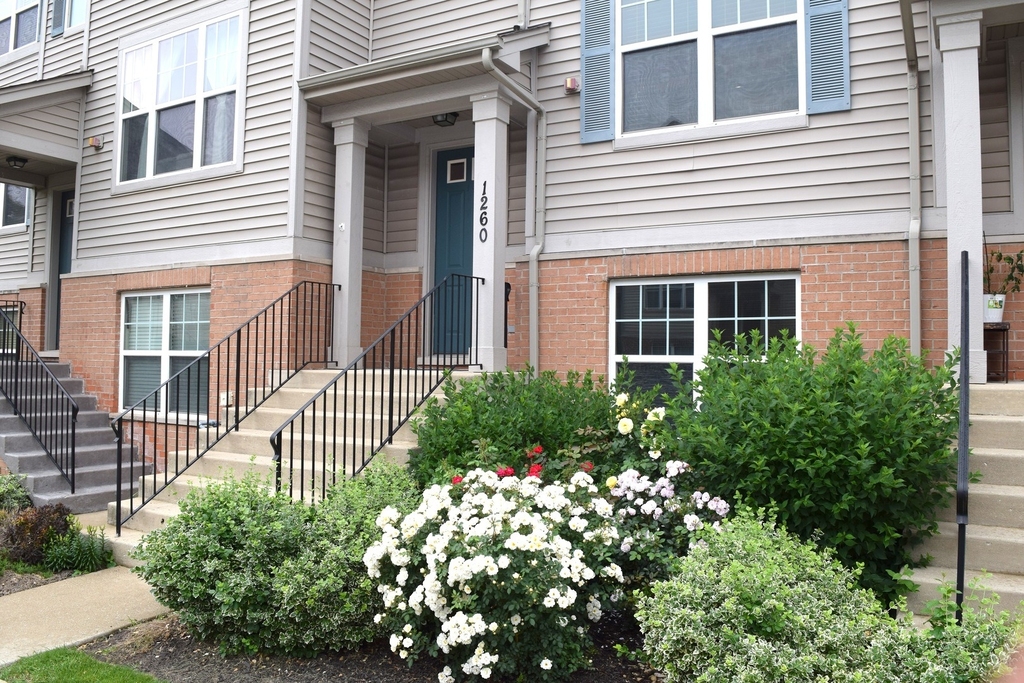 1260 Evergreen Avenue - Photo 0