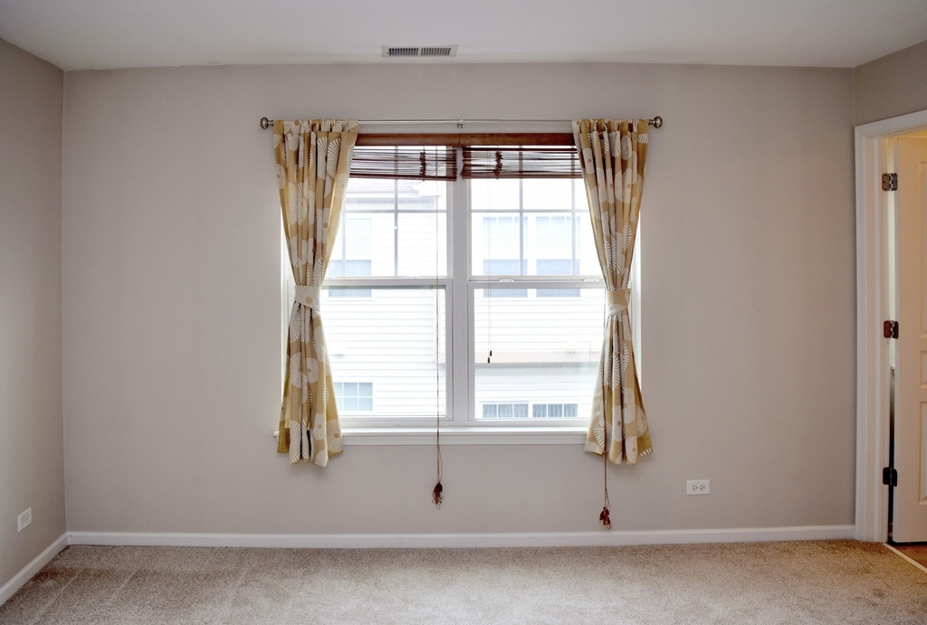 1260 Evergreen Avenue - Photo 18