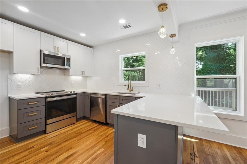 445 Hillside Drive Sw - Photo 8