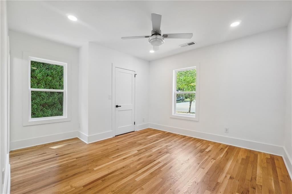 445 Hillside Drive Sw - Photo 12