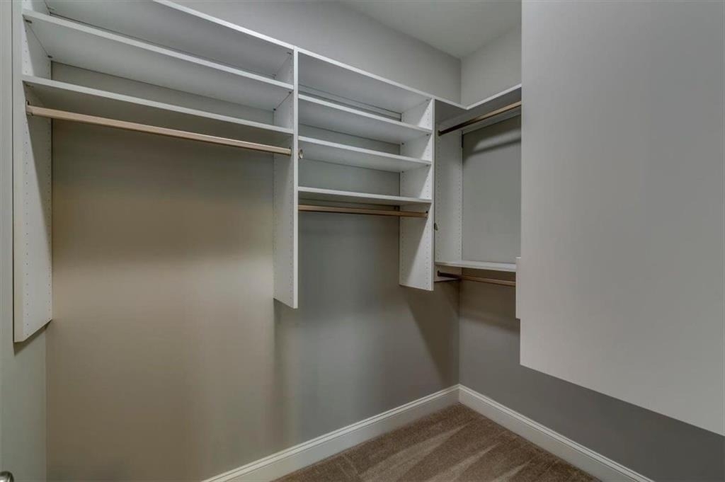 202 Golden Banner Avenue - Photo 37