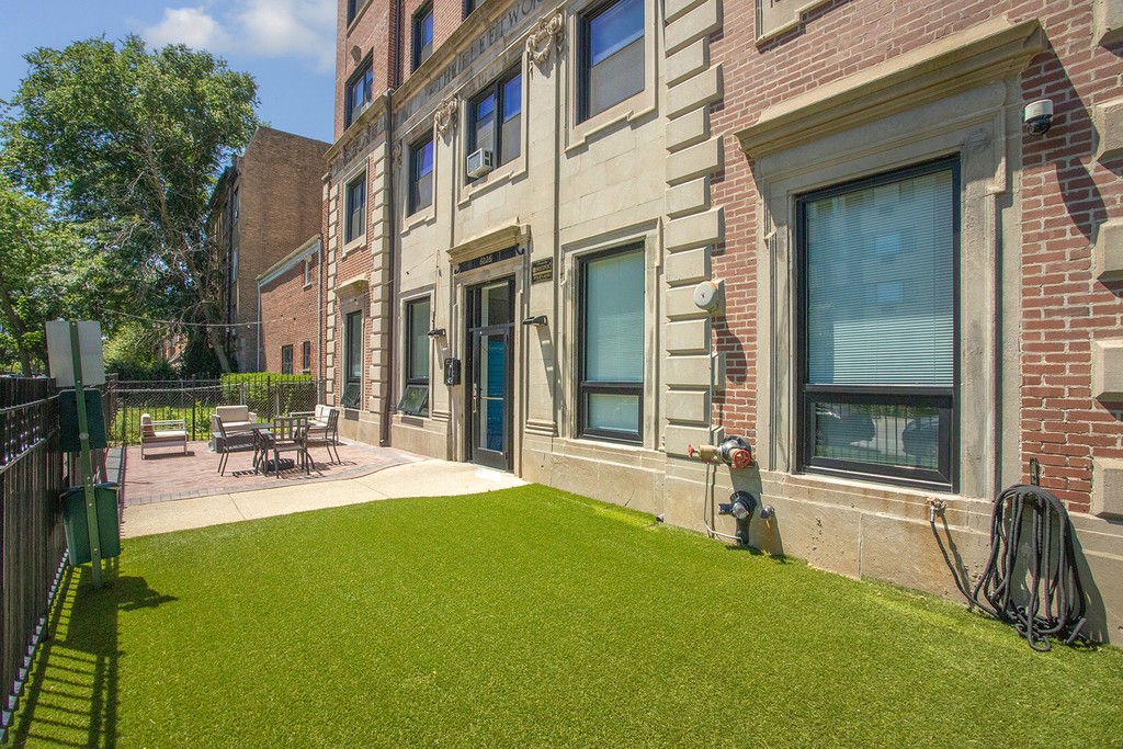 6026 N Winthrop Avenue - Photo 10